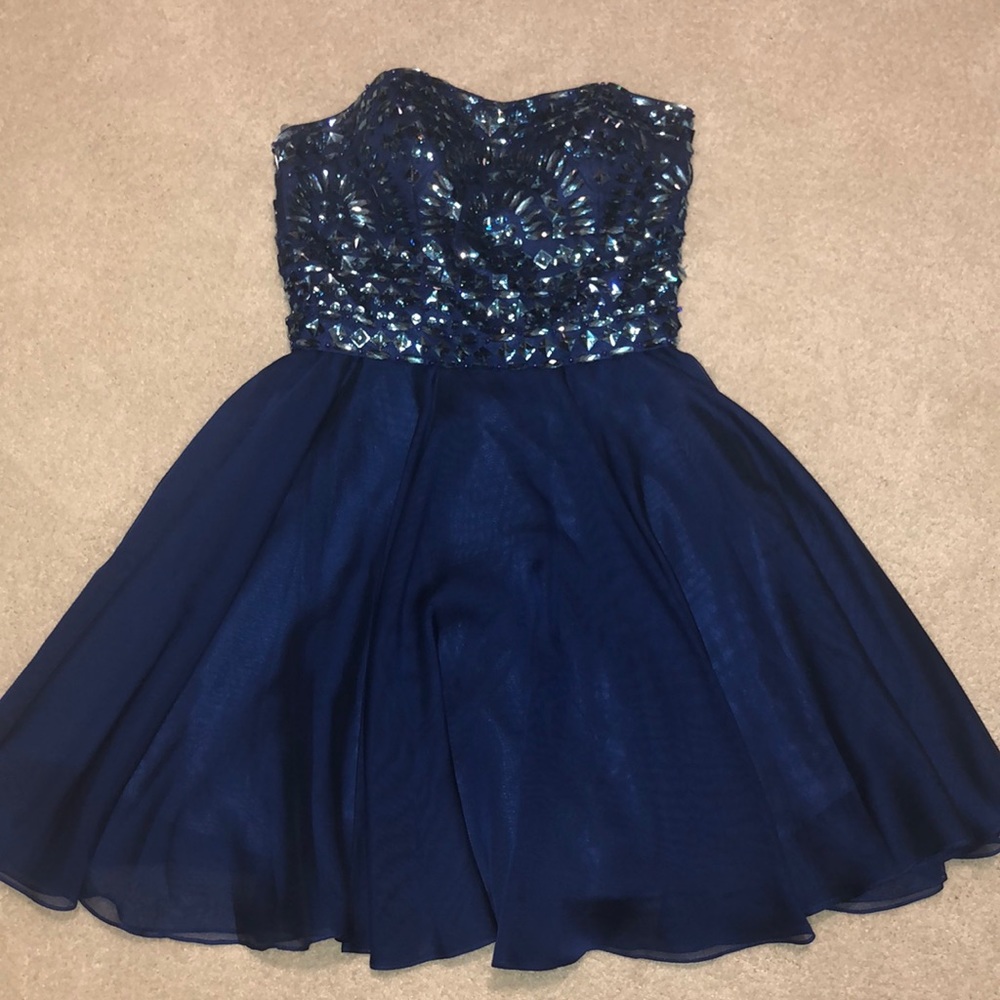 Blue Sherri hill sparkly homecoming dress